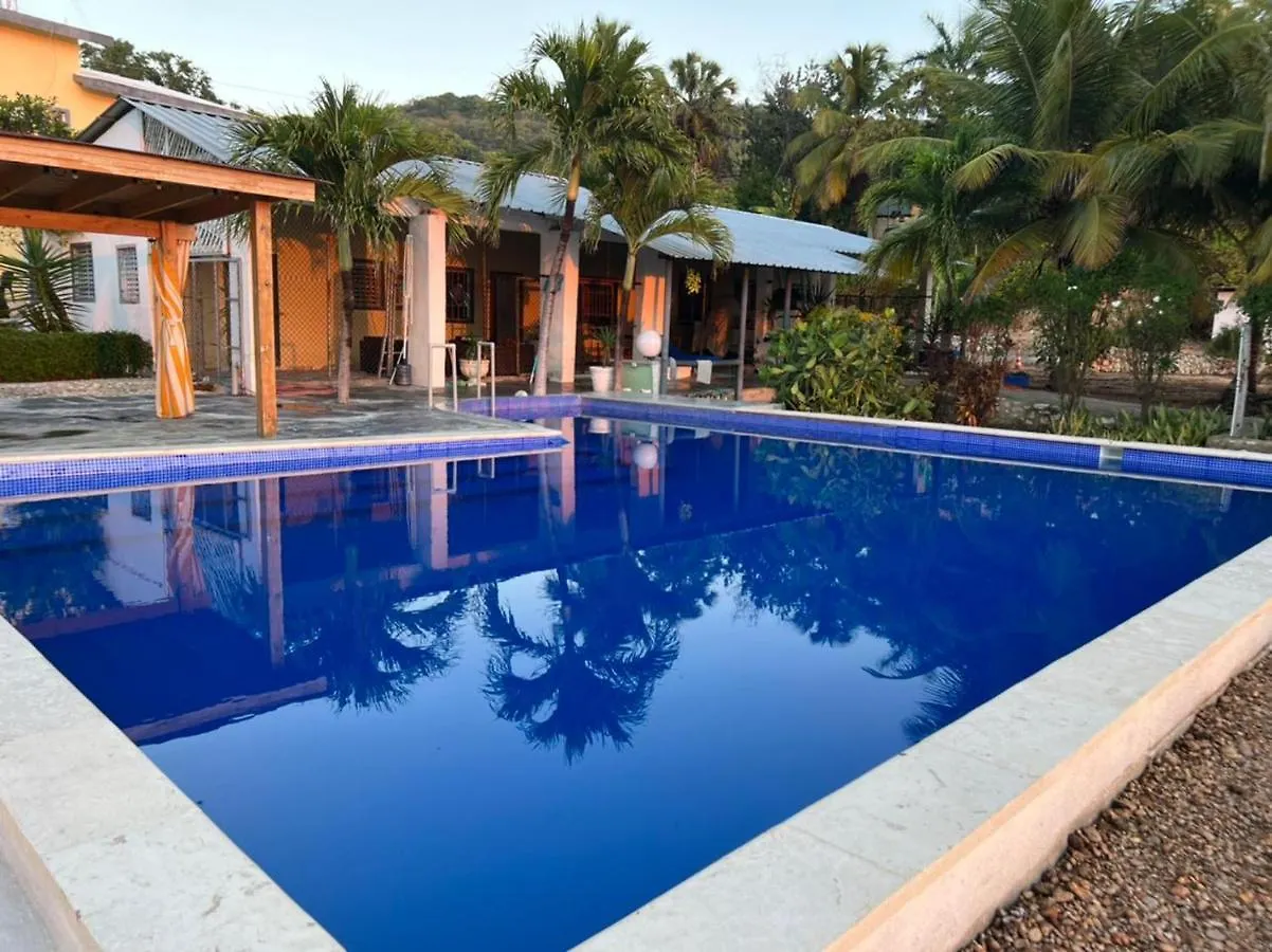Hotel Al Mare Barahona 4*,  Repubblica Dominicana